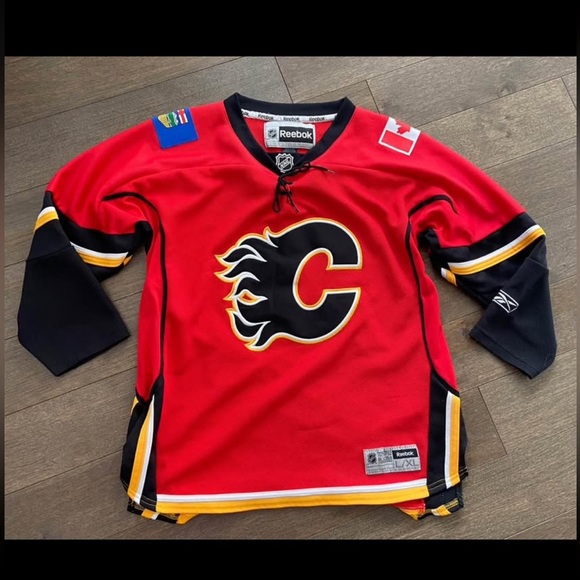 Calgary flames nhl jersey YOUTH‎ L/XL - Picture 1 of 7